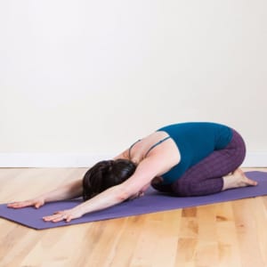 Tràn đầy sức sống và đẩy lùi bệnh tật chỉ 7 bài tập yoga đơn giản Tràn đầy sức sống và đẩy lùi bệnh tật chỉ 7 bài tập yoga đơn giản